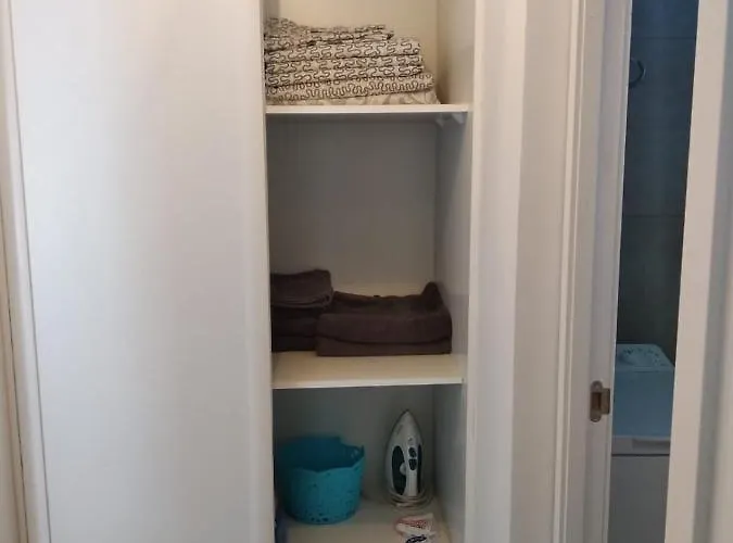 Cozy Malibu Park Апартаменти Адехе