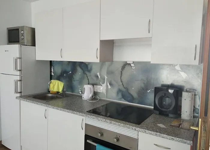 Cozy Malibu Park Apartament *